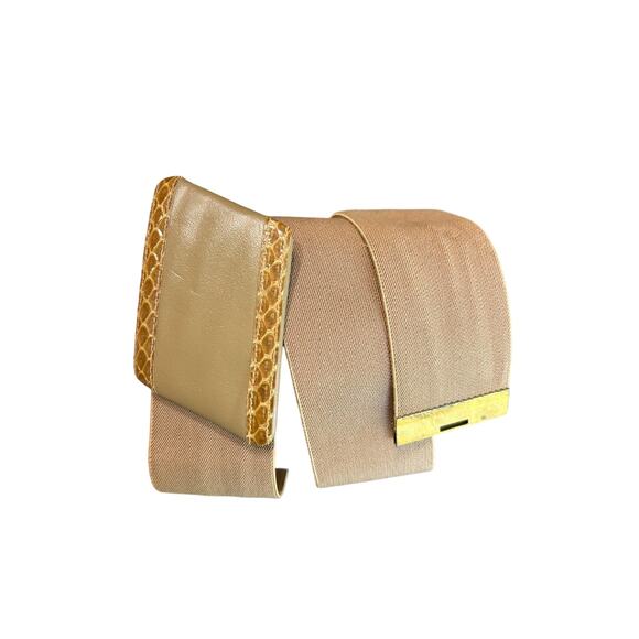 Beige Stretch Waist Belt M/L- Vintage Pearl Brand- with Snakeskin buckle accent - Picture 2 of 5